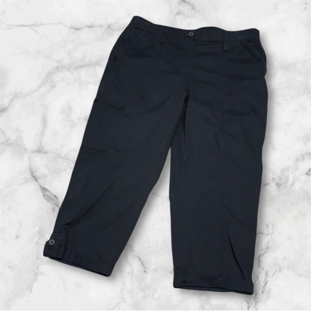 Chico's black capri Pants size 0.5 small size 6